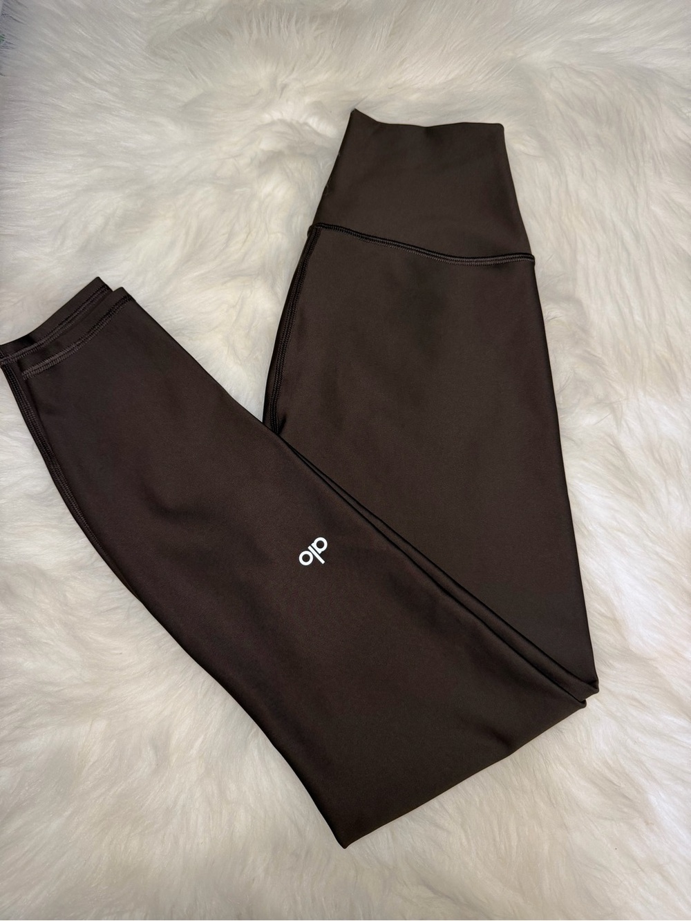 Alo leggings - Picture 2 of 4